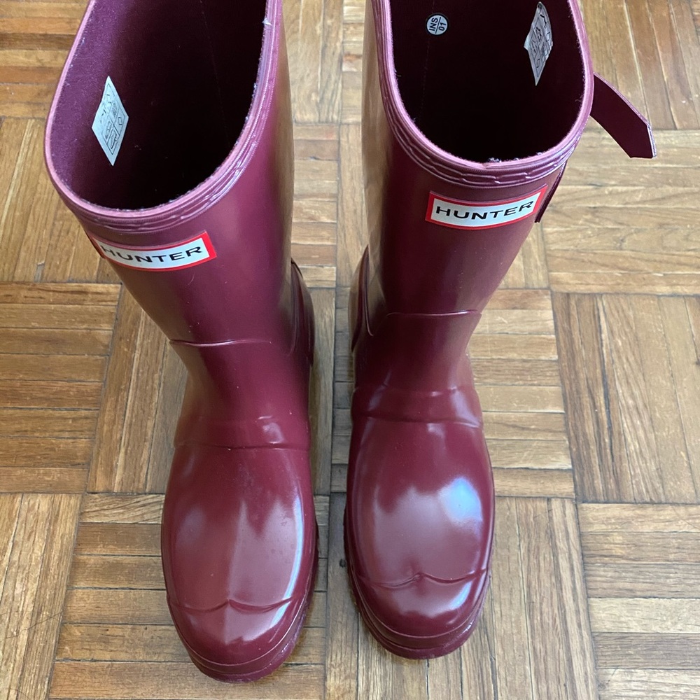 Burgundy Wmn Org Short Gloss Boots/Booties